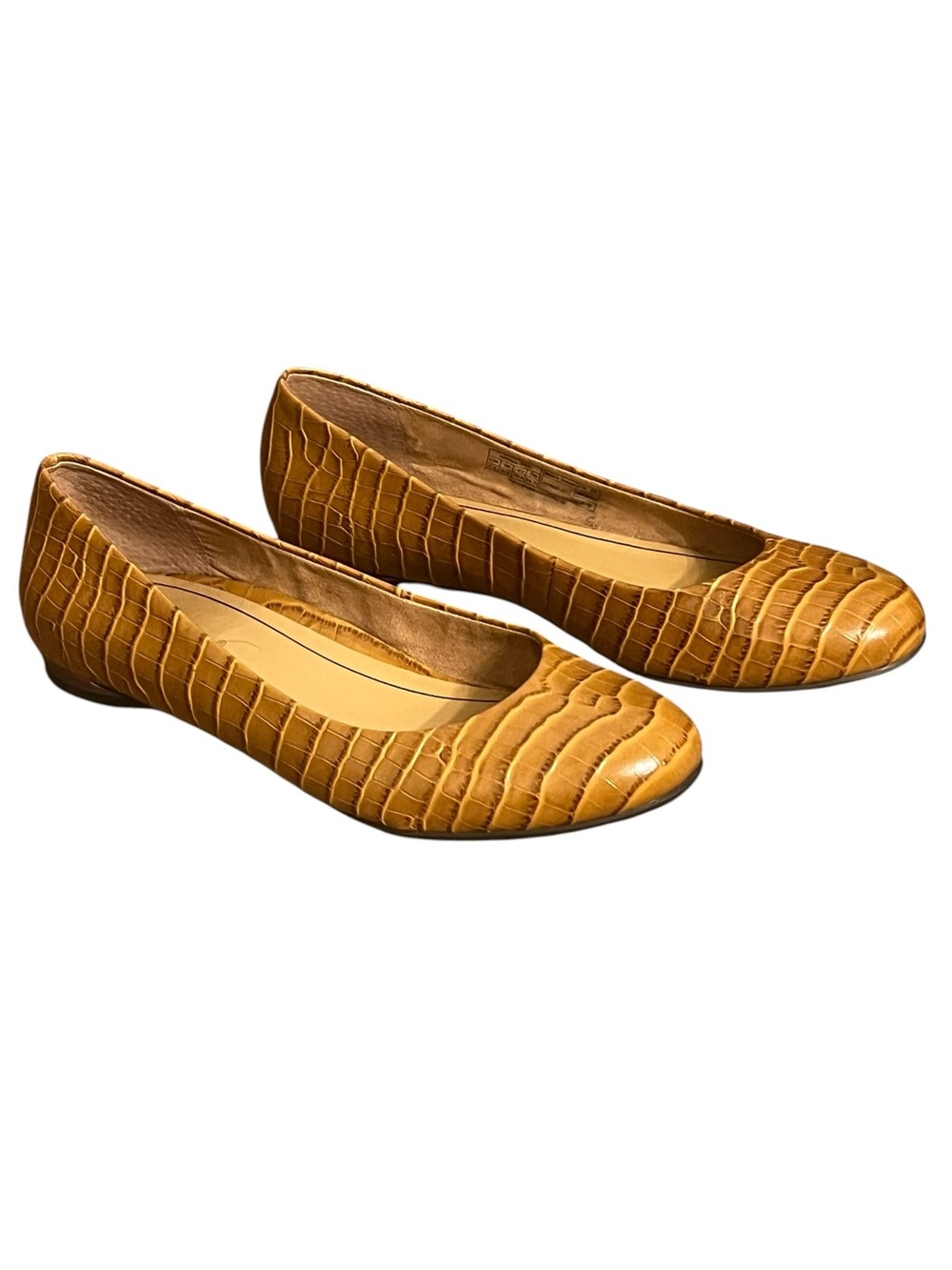 Vionic Hannah Croc Flats Size 7.5 Brown